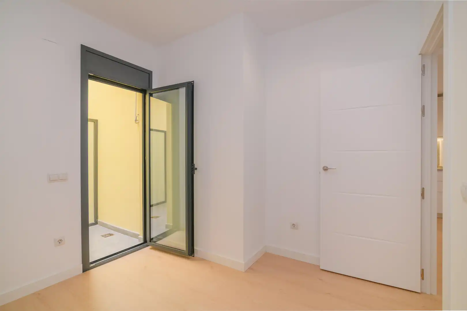 Flat with lift for sale in Carrer Victòria 95, imagen 12