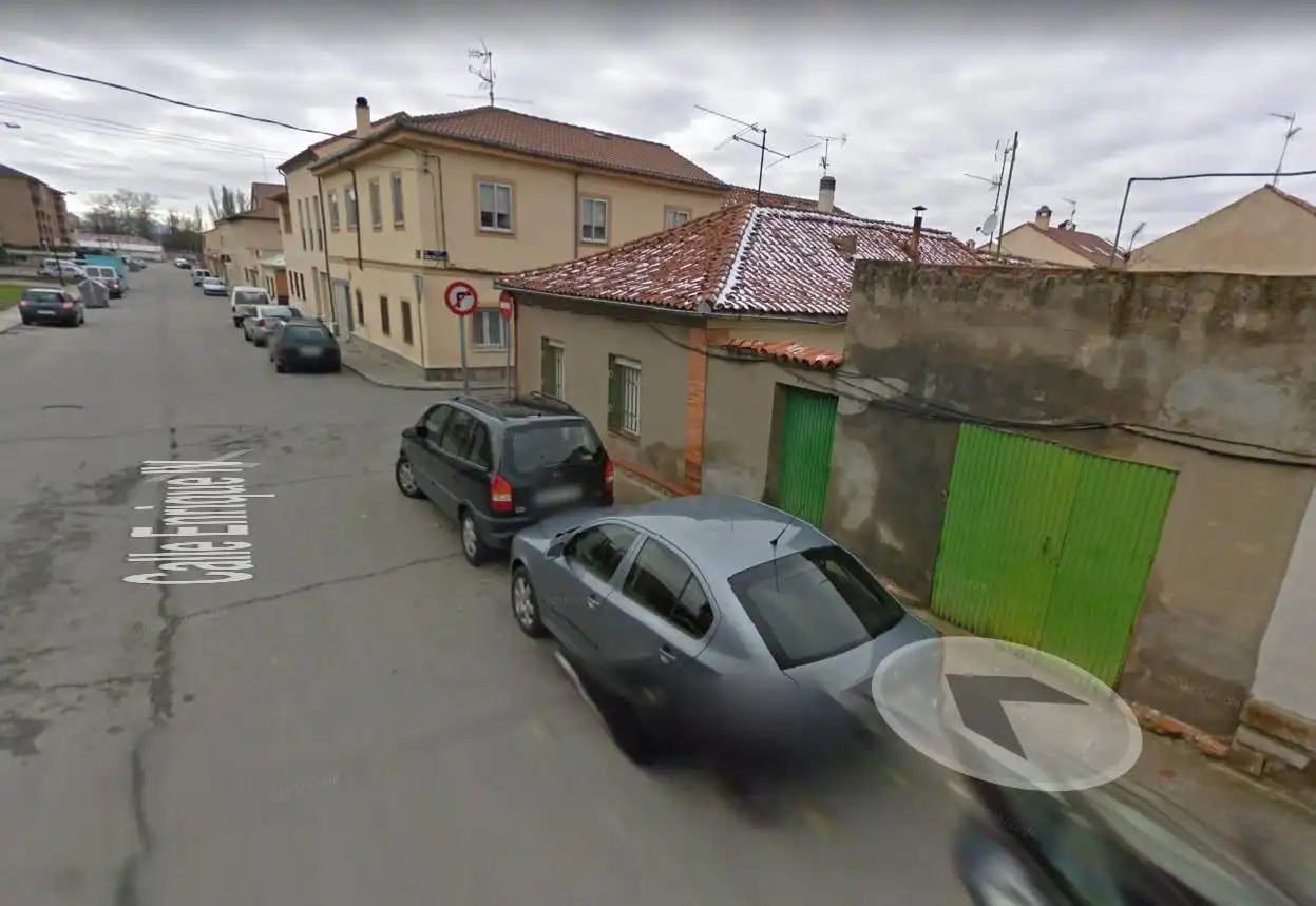 Vista exterior de Pis en venda en Segovia amb Calefacció, Parquet i Terrassa