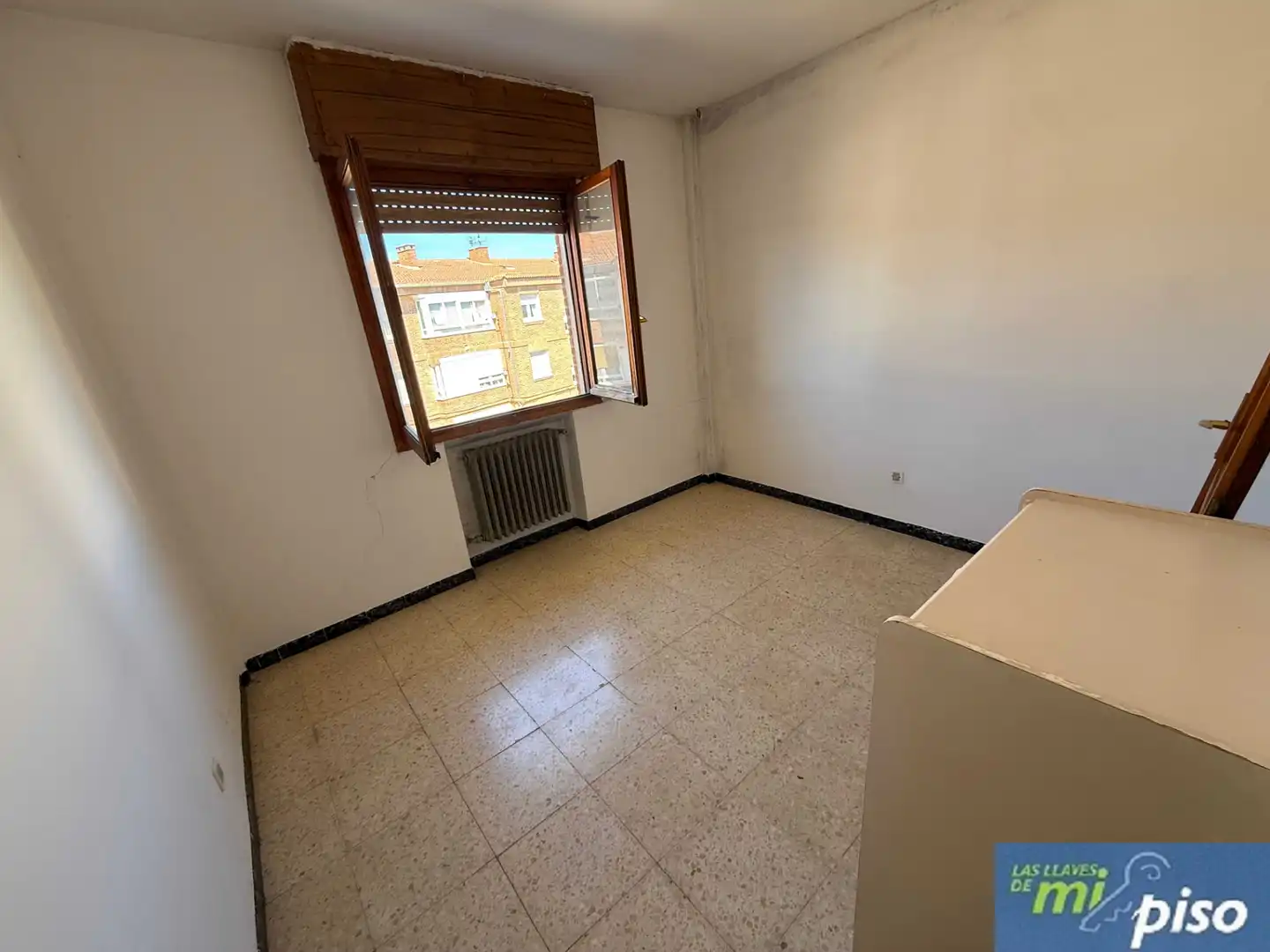 Bedroom of Attic for sale in Portillo  with Heating, Terrace and Oven