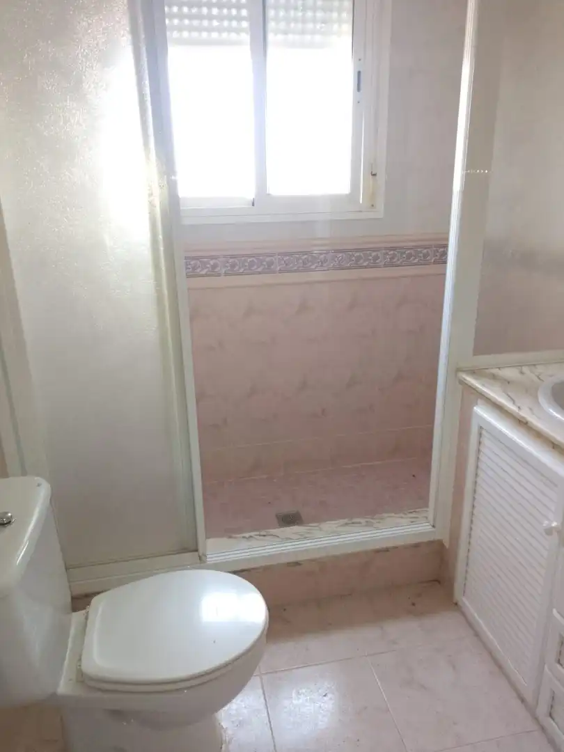 Baño de Casa o chalet en venta en Dos Hermanas con Jardín privado, Terraza y Balcón