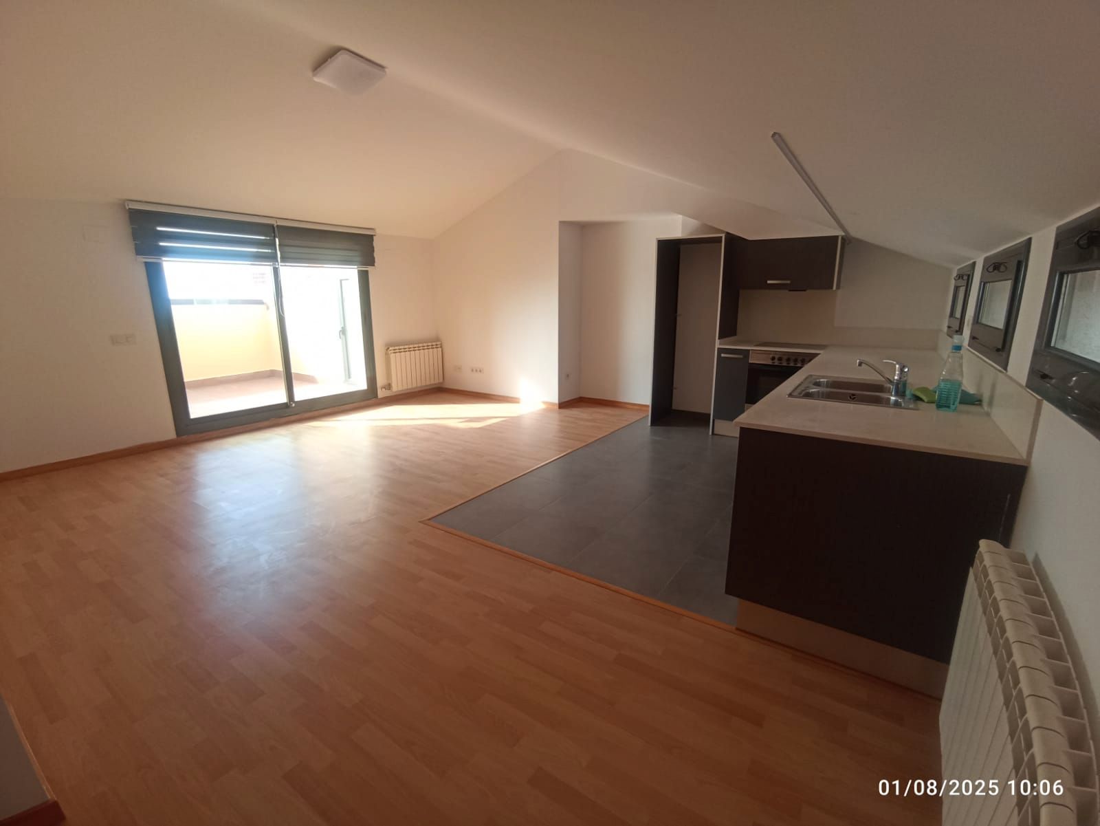 Kitchen of Flat to rent in Berga  with Heating and Terrace