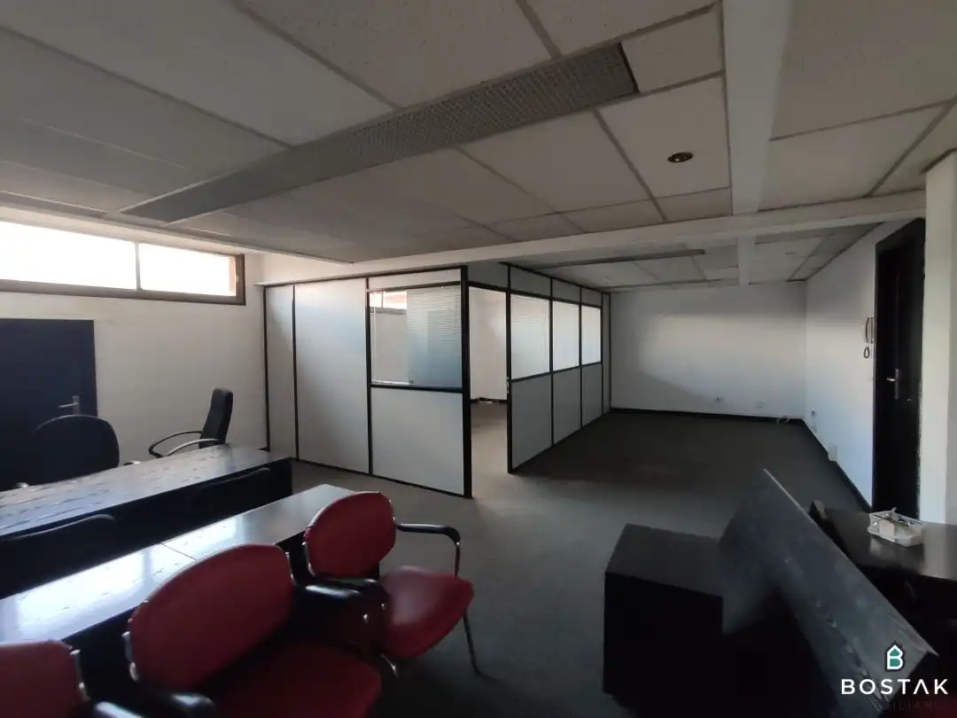 Büro mit Aufzug zur Miete in Ibáñez de Bilbao Kalea, imagen 11