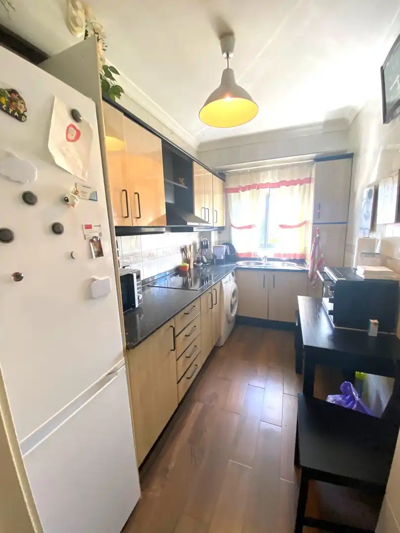 Kitchen of Flat for sale in Sevilla  with Air Conditioner and Terrace