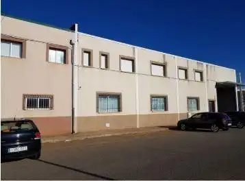 Nau industrial en venda a Picón