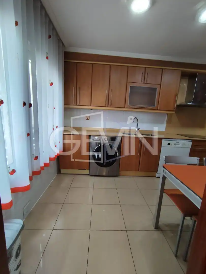 Cocina de Piso en venta en La Llagosta con Calefacción