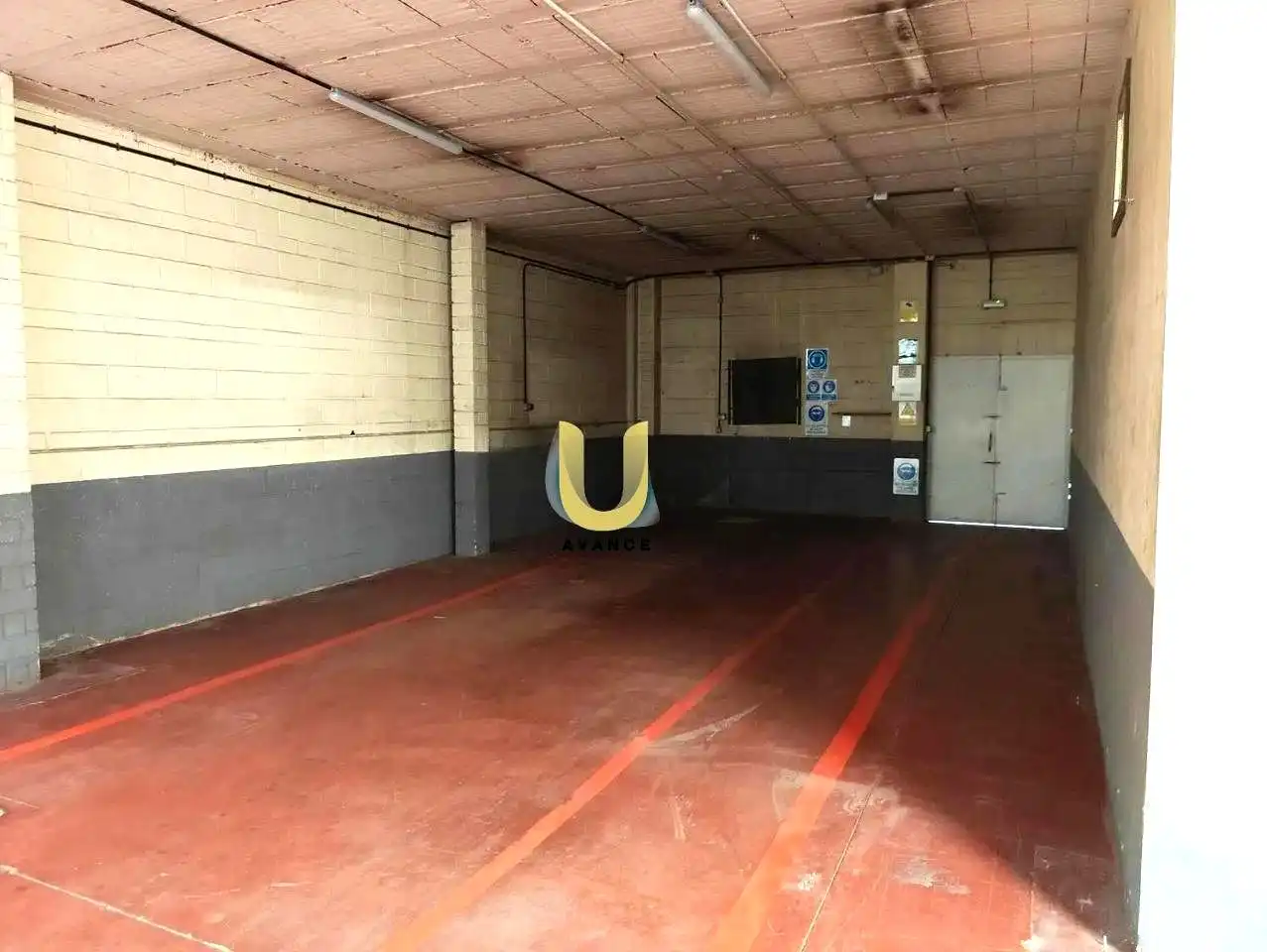 Nave industrial de alquiler en Alcalá de Henares
