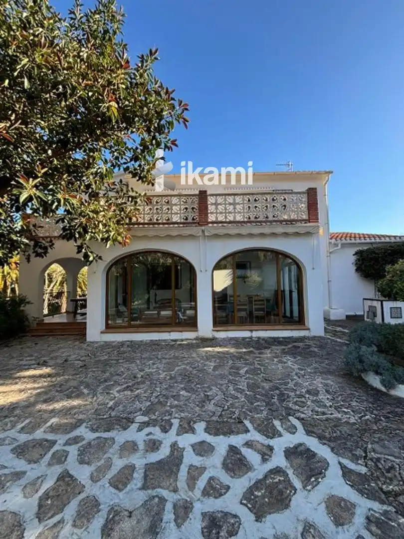 Houses for sale in El Montgó