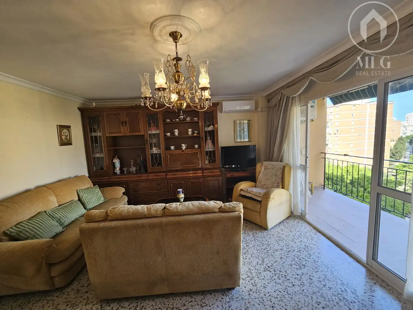 Sala d'estar de Pis en venda en Málaga amb Aire condicionat, Terrassa i Moblat