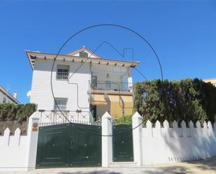 Single-family semi-detached to rent in Lepanto, 6, Punta Umbría