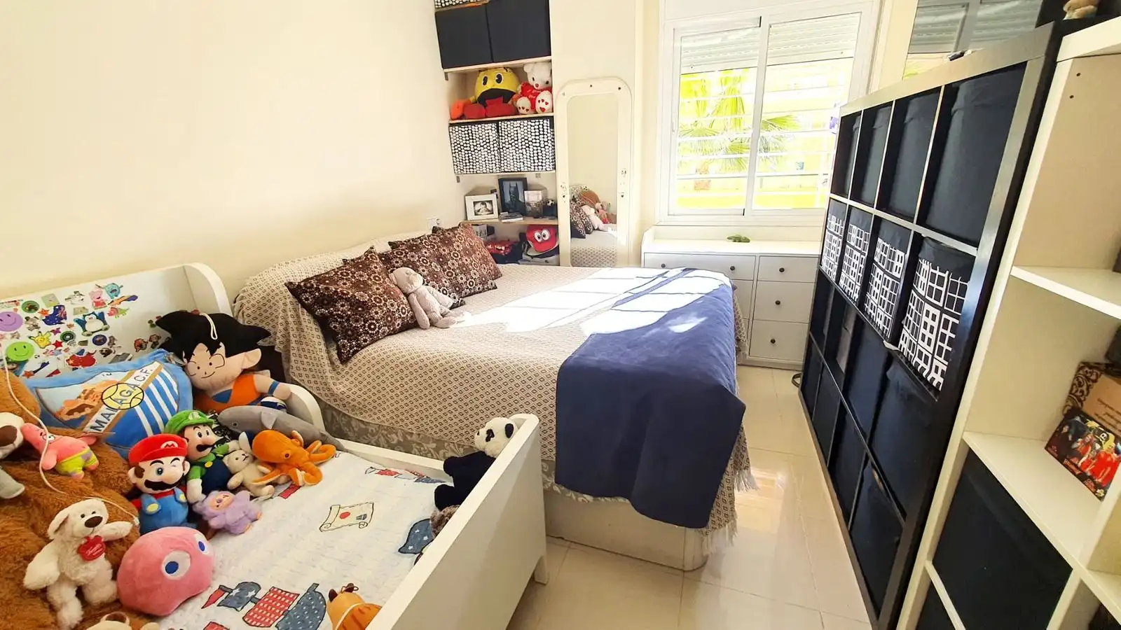 Habitación de Piso en venta en Fuengirola con Aire acondicionado, Terraza y Amueblado