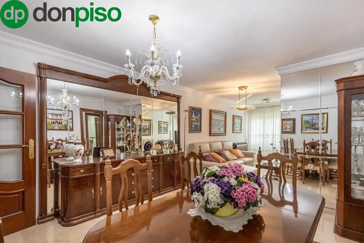 Living room of Flat for sale in Granada