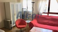 Living room of Flat to rent in  Madrid Capital  with Air Conditioner and Furnished