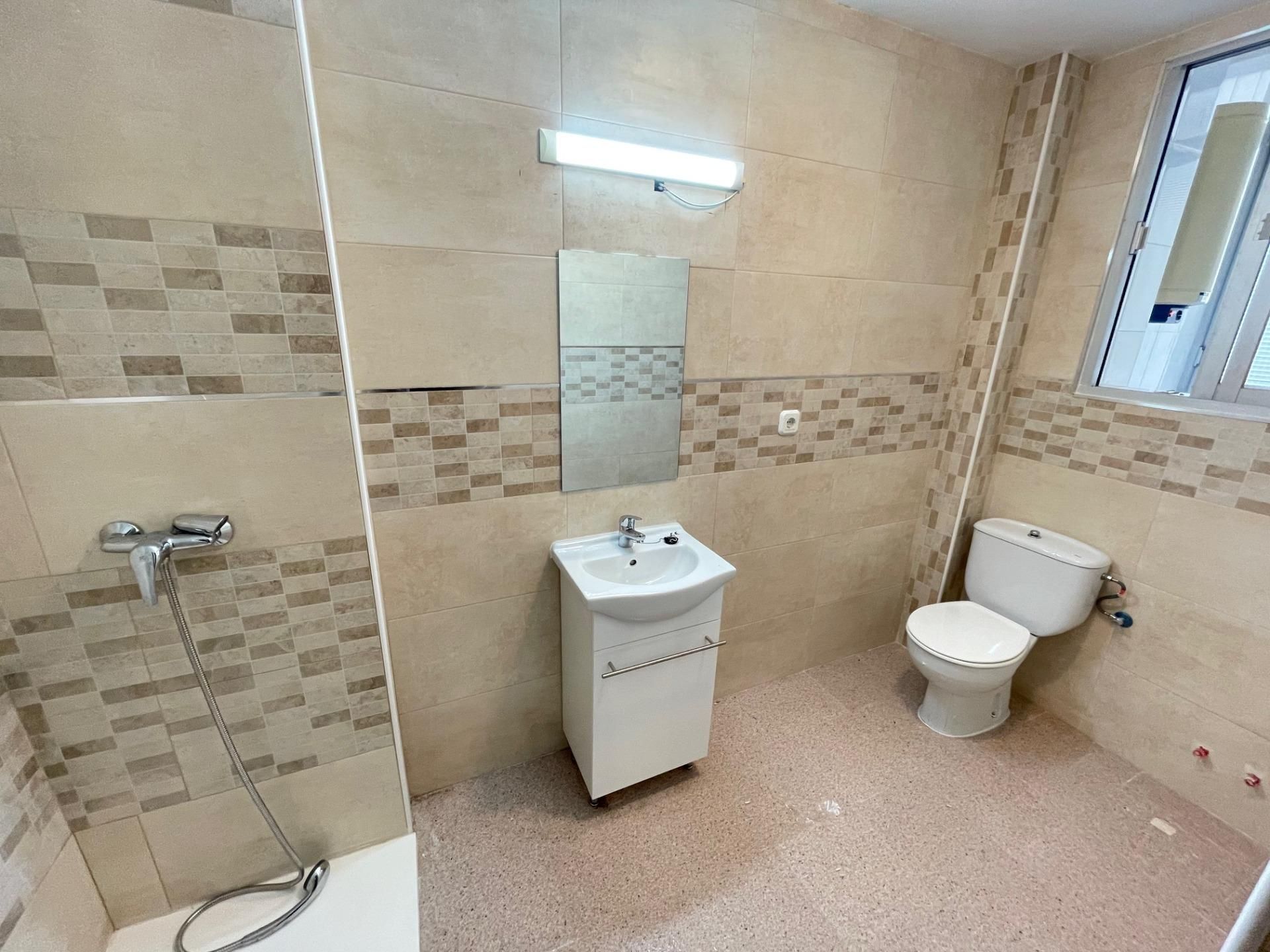 Bathroom of Flat for sale in Alcoy / Alcoi  with Balcony