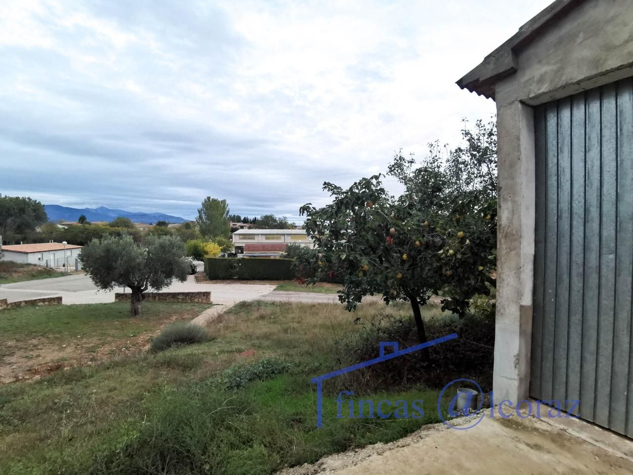 Industrial buildings for sale in Alerre