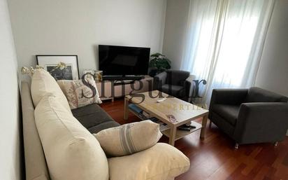 Living room of Flat for sale in  Barcelona Capital  with Air Conditioner and Heating