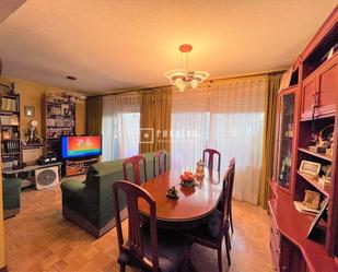 Living room of Flat for sale in  Madrid Capital