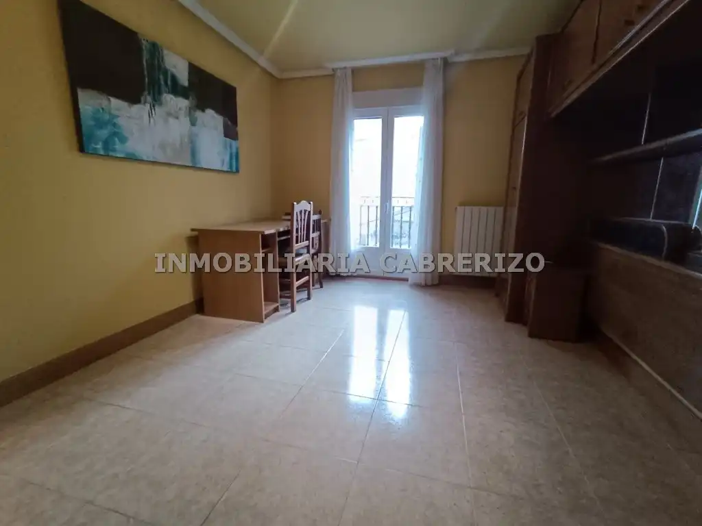 Habitación de Casa o chalet en venta en Ribafrecha con Calefacción, Parquet y Terraza