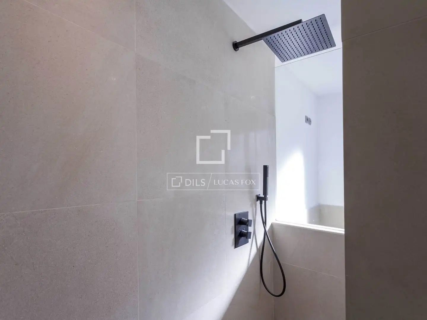 Baño de Casa o chalet de alquiler en L'Eliana con Aire acondicionado, Jardín privado y Trastero