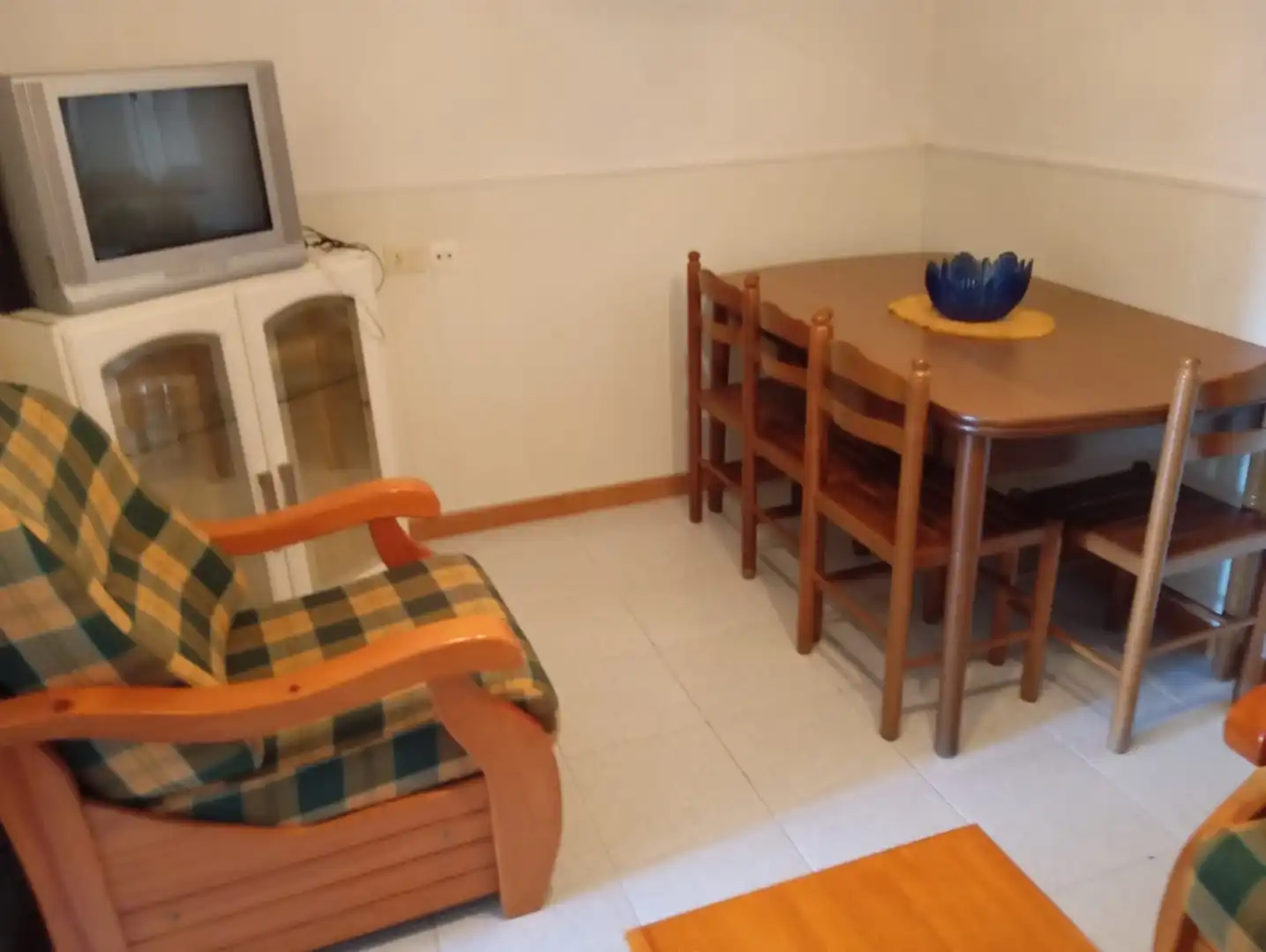 Comedor de Casa adosada en venta en Ponteceso con Amueblado, Lavadora y TV