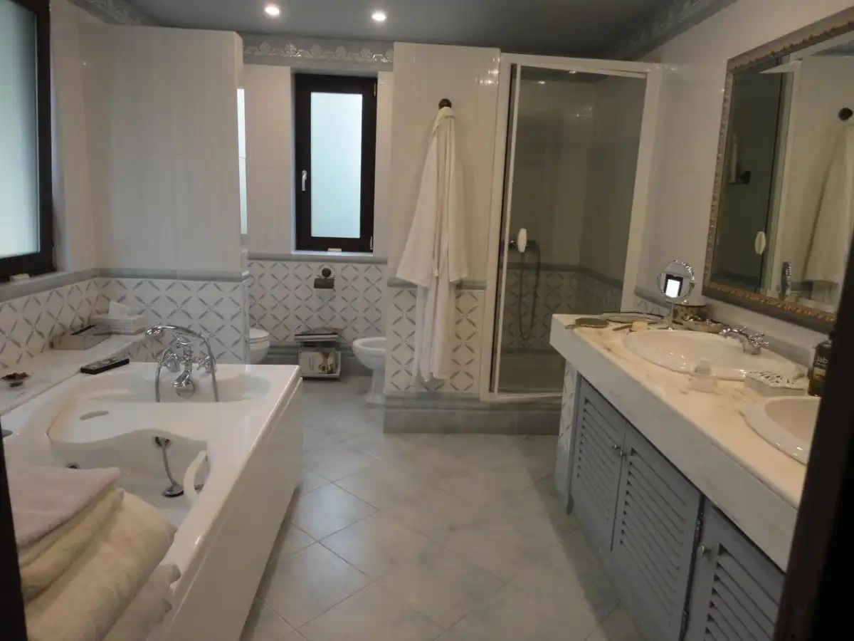 Chalet con piscina en venta en Calahonda, imagen 19