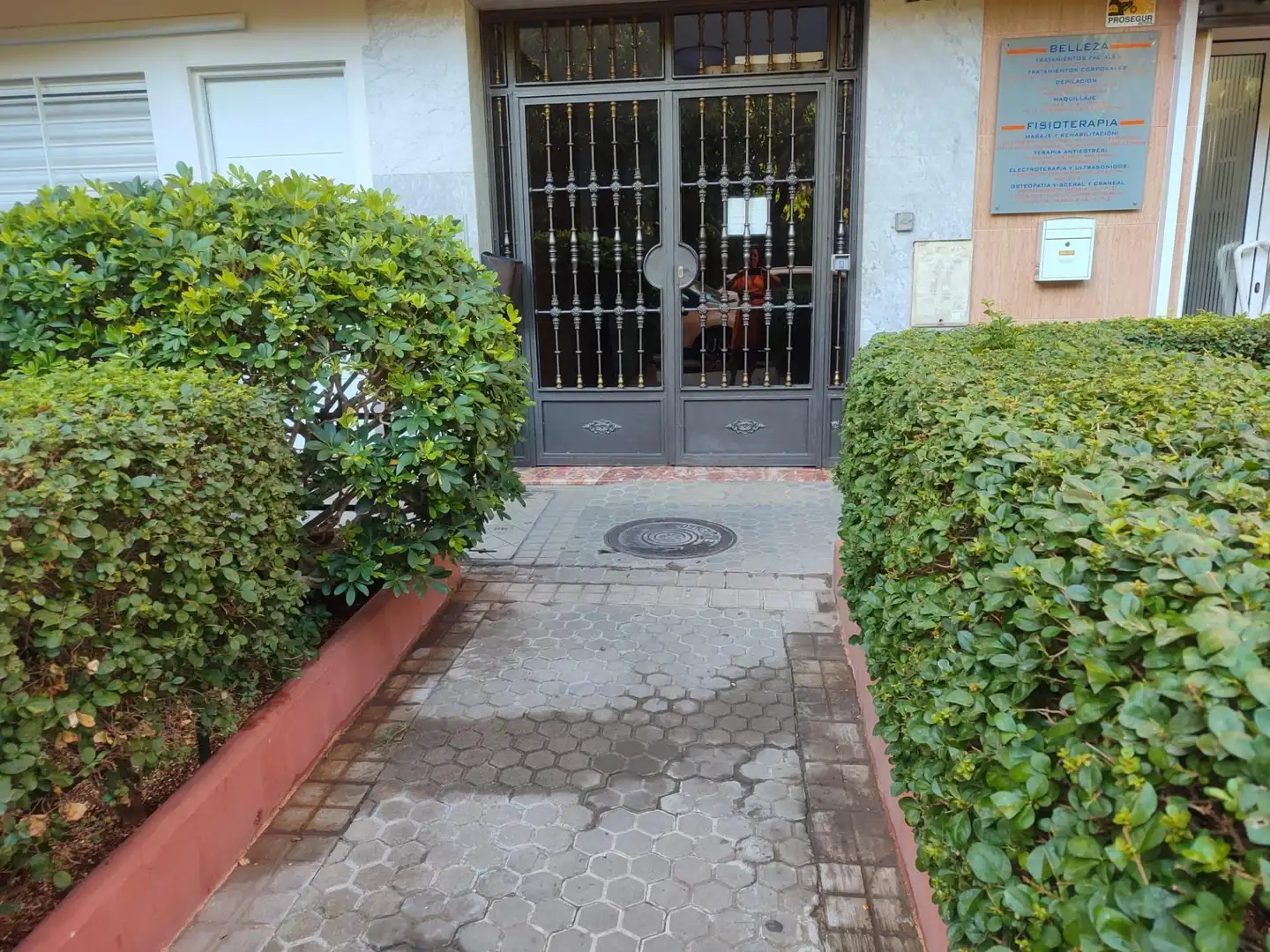 Flat for rent in Sevilla  with Air Conditioner, Private garden and Terrace