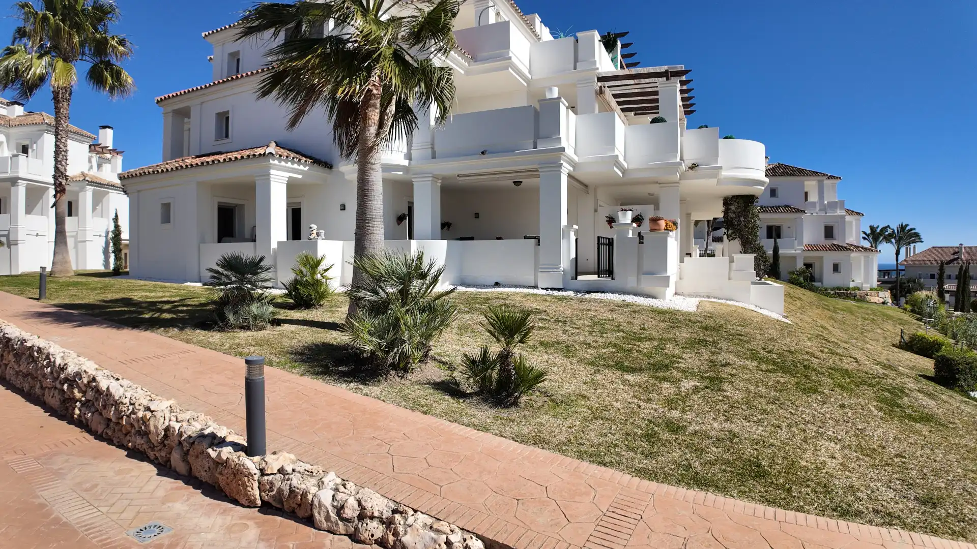 Apartament amb terrassa en venda a Nueva Andalucía, imagen 6