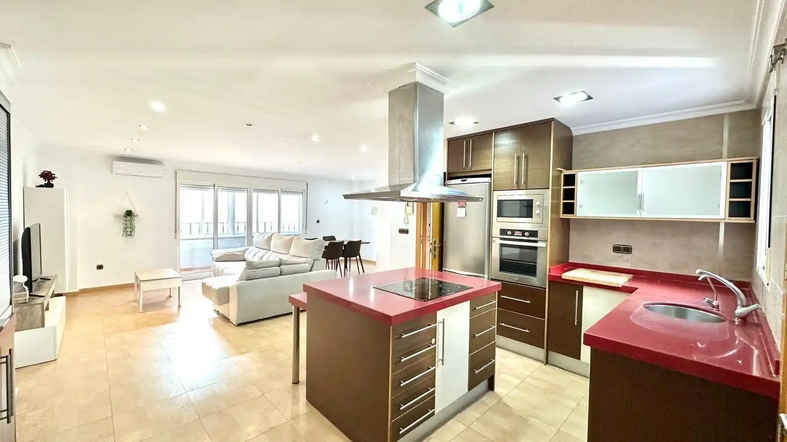 Apartment with lift for sale in Playa del Cura