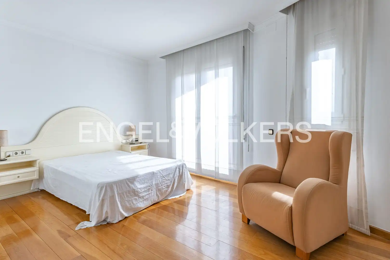 Habitación de Piso en venta en Barcelona con Aire acondicionado, Calefacción y Terraza