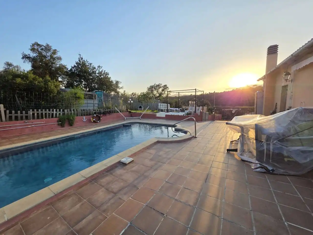 Piscina de Casa o xalet en venda en Mas Altaba - El Molí