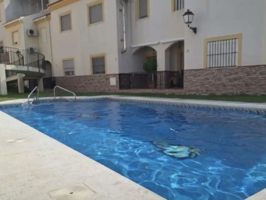Piscina de Casa o chalet en venta en Fuente de Piedra, Málaga