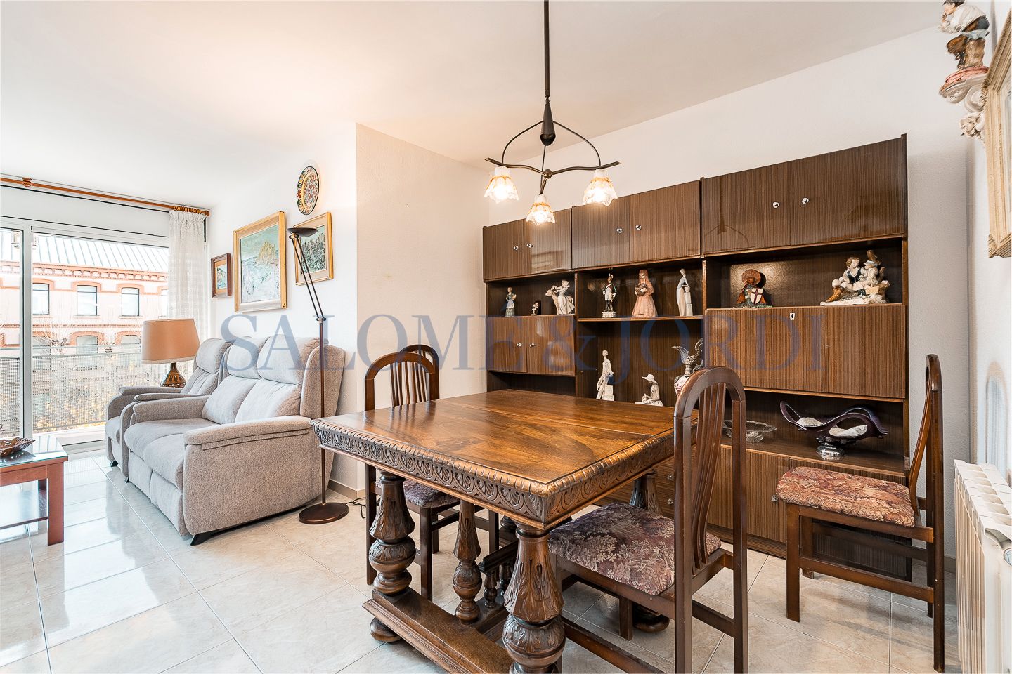 Menjador de Pis en venda en Mataró amb Calefacció, Terrassa i Forn