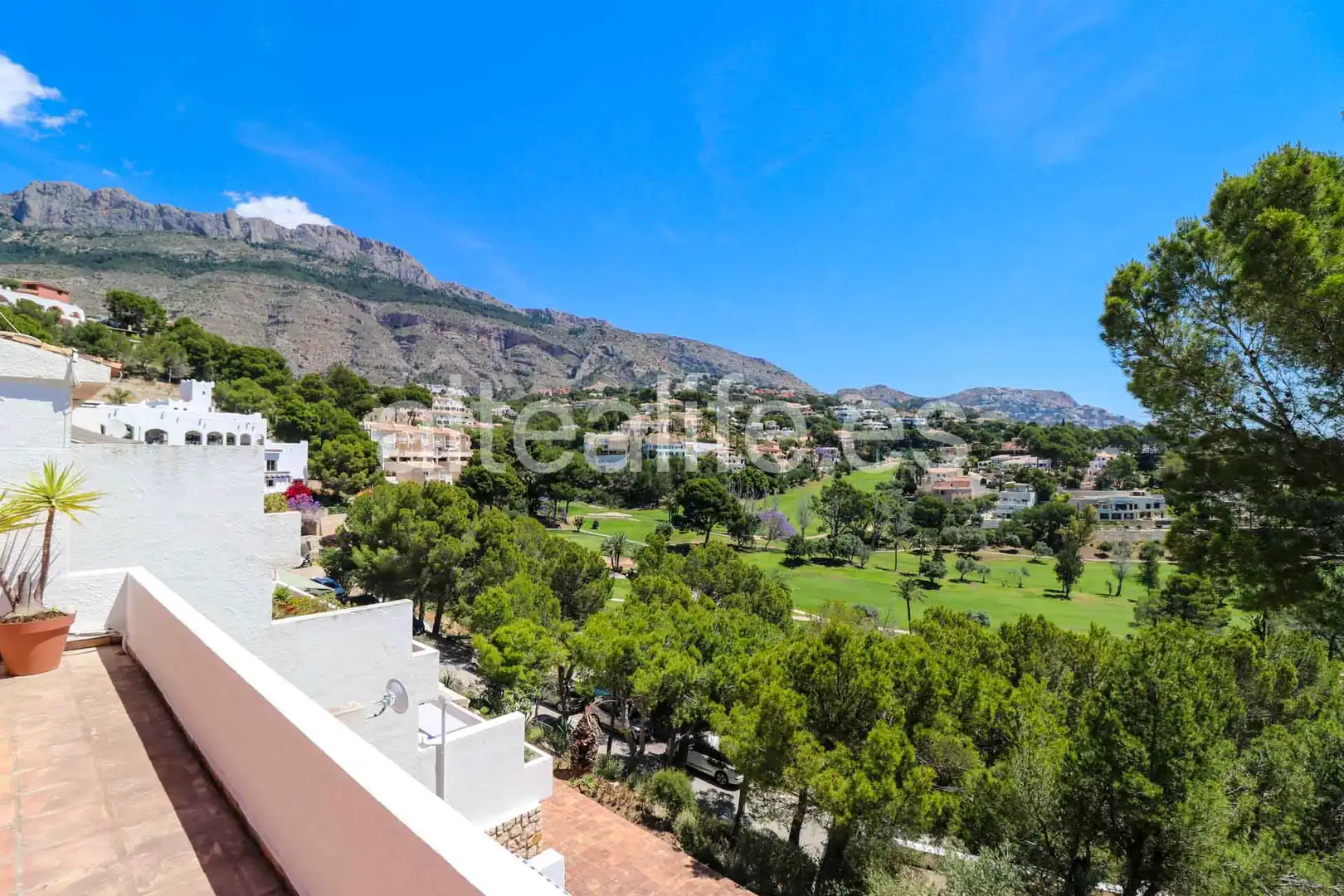 Vista exterior de Apartamento en venta en Altea con Aire acondicionado, Terraza y Piscina comunitaria