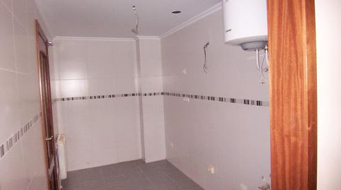 Foto 4 de Piso en venta en Calle Ortiz Otáñez, 32, Santoña, Cantabria
