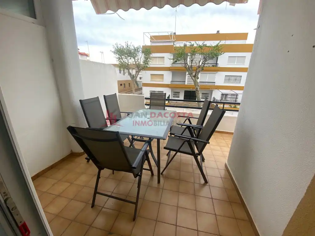 Appartement compact à louer à La Antilla