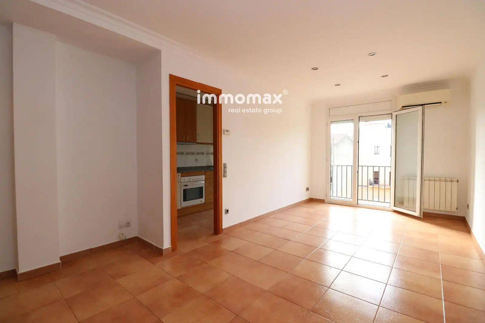 Vista exterior de Ático en venta en Sant Celoni con Aire acondicionado y Terraza