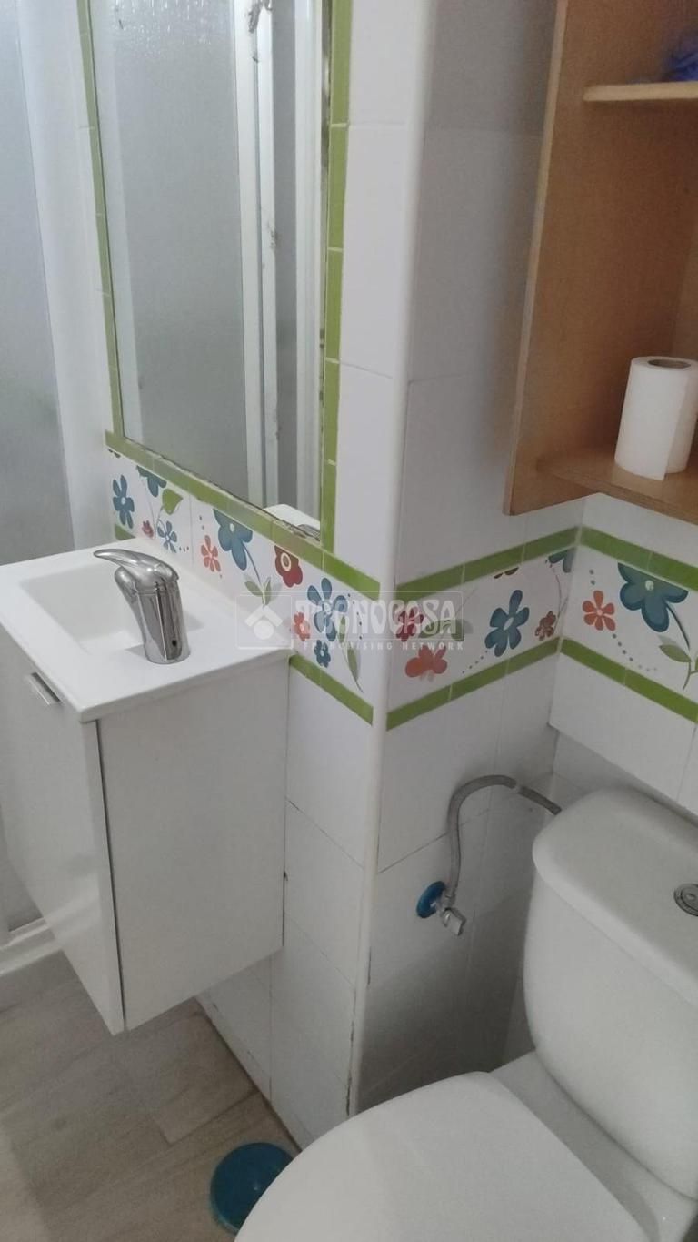 Bany de Pis de lloguer en  Sevilla Capital