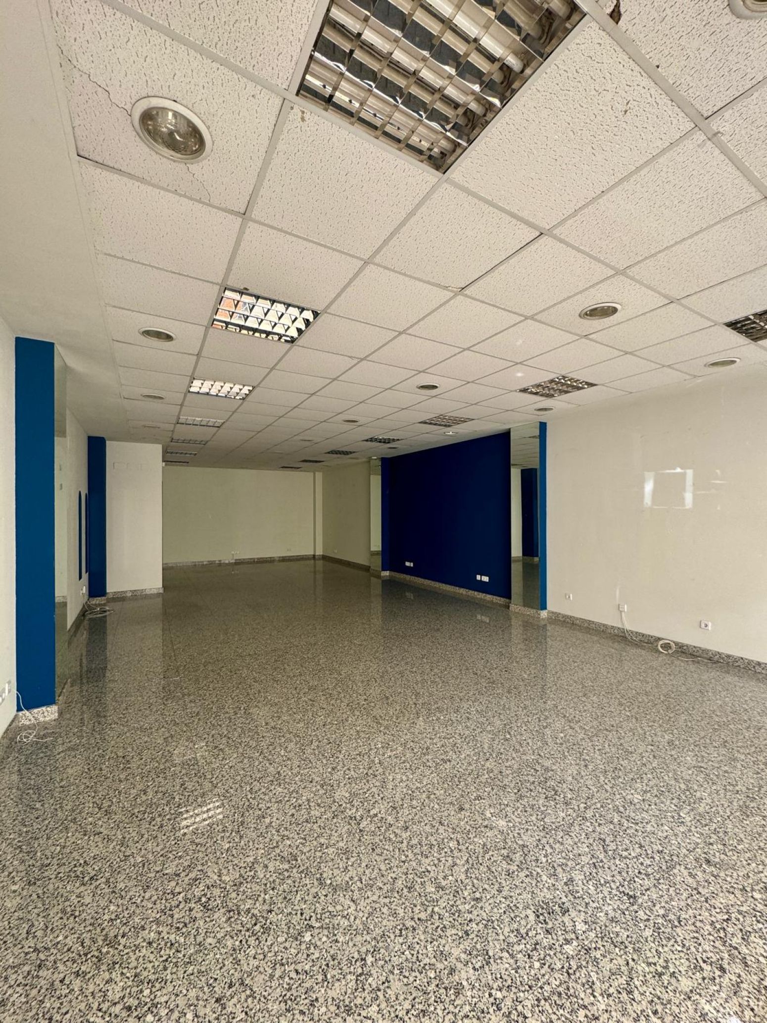 Local de alquiler en Palencia - AV VACCEOS, San Juanillo