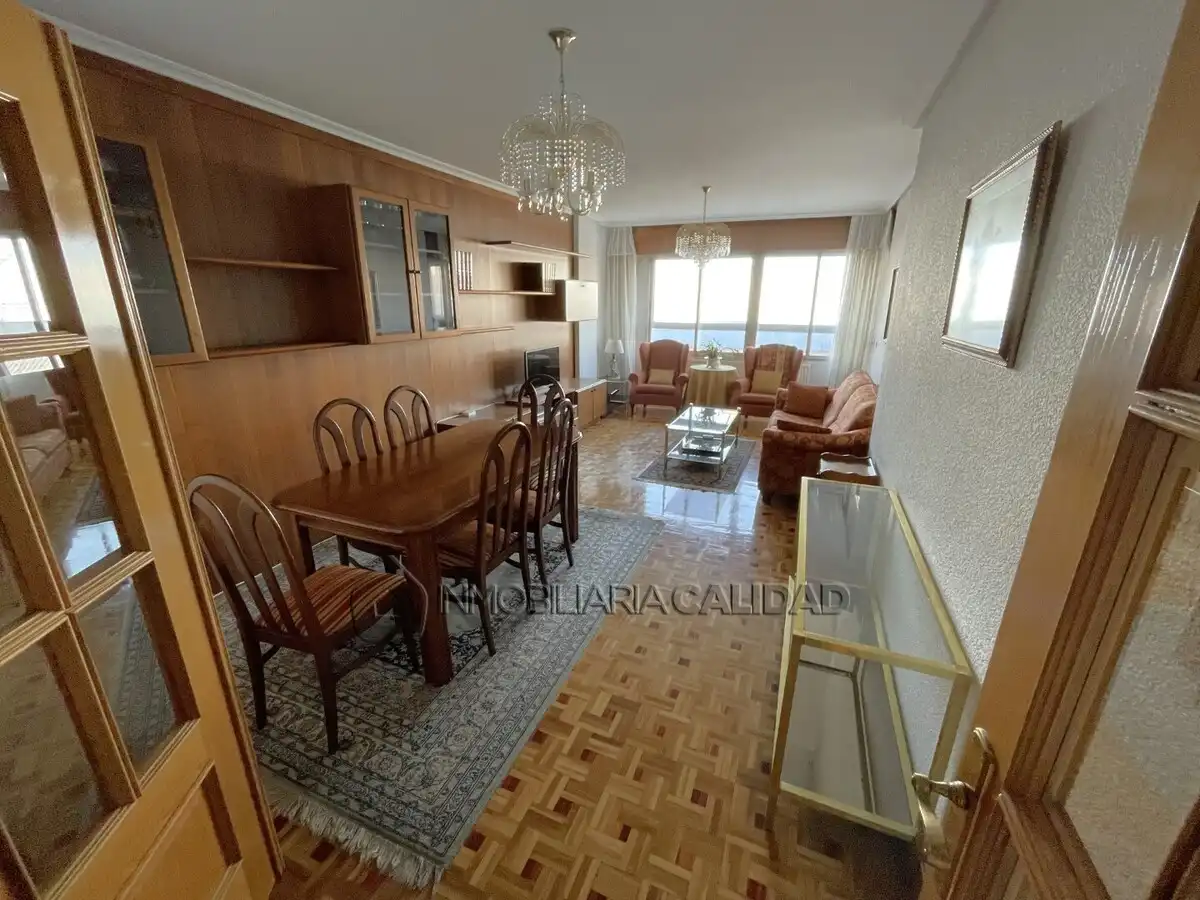 Sala de estar de Piso de alquiler en Burgos con Calefacción, Terraza y Amueblado