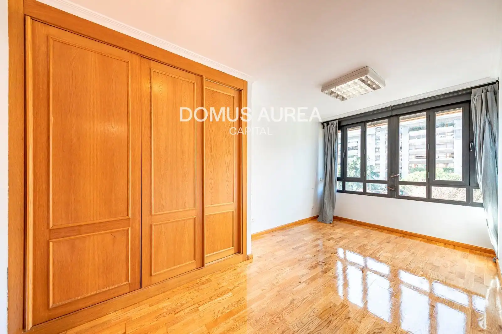 Flat for rent in Aviador Zorita, Cuatro Caminos - Azca