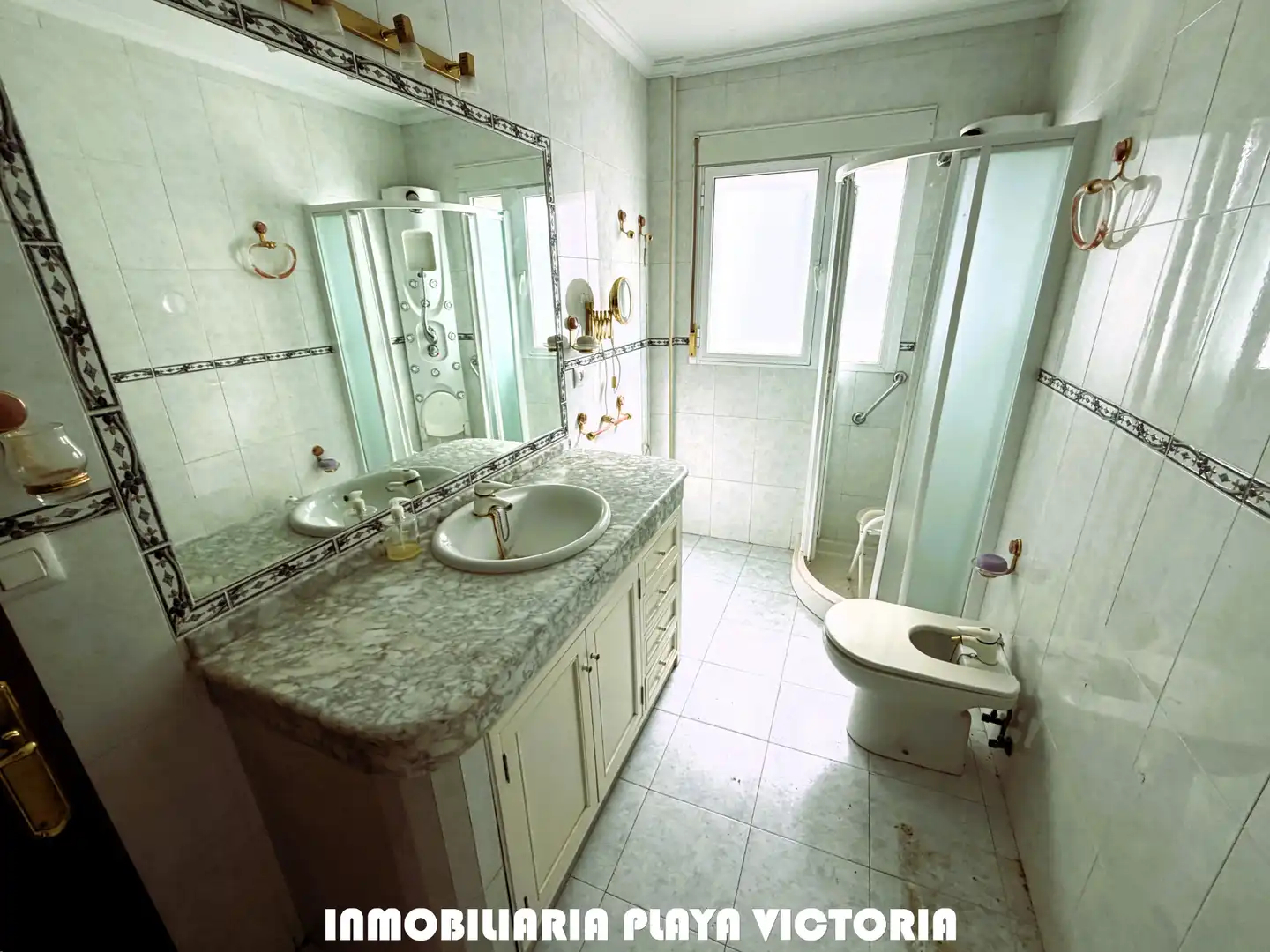 Bathroom of Attic for sale in Cádiz  with Terrace