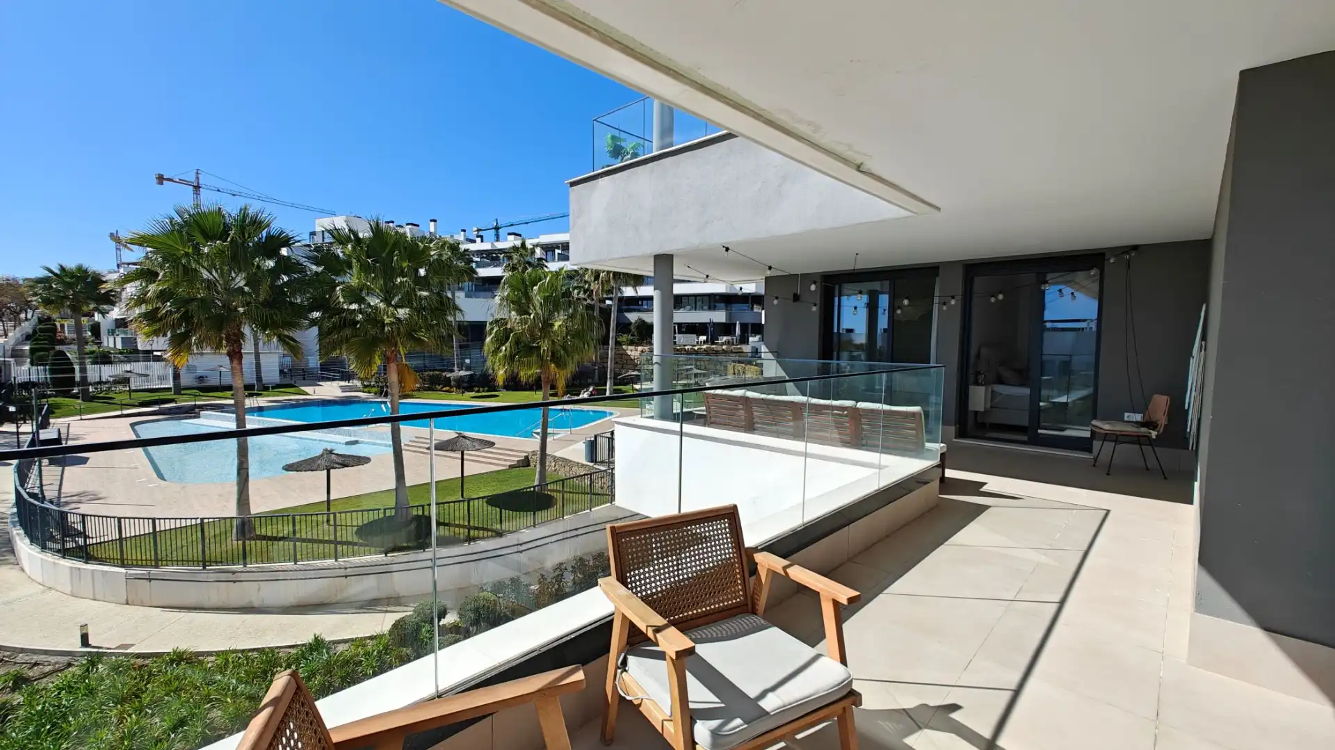 Terraza de Piso en venta en Estepona con Aire acondicionado, Calefacción y Terraza