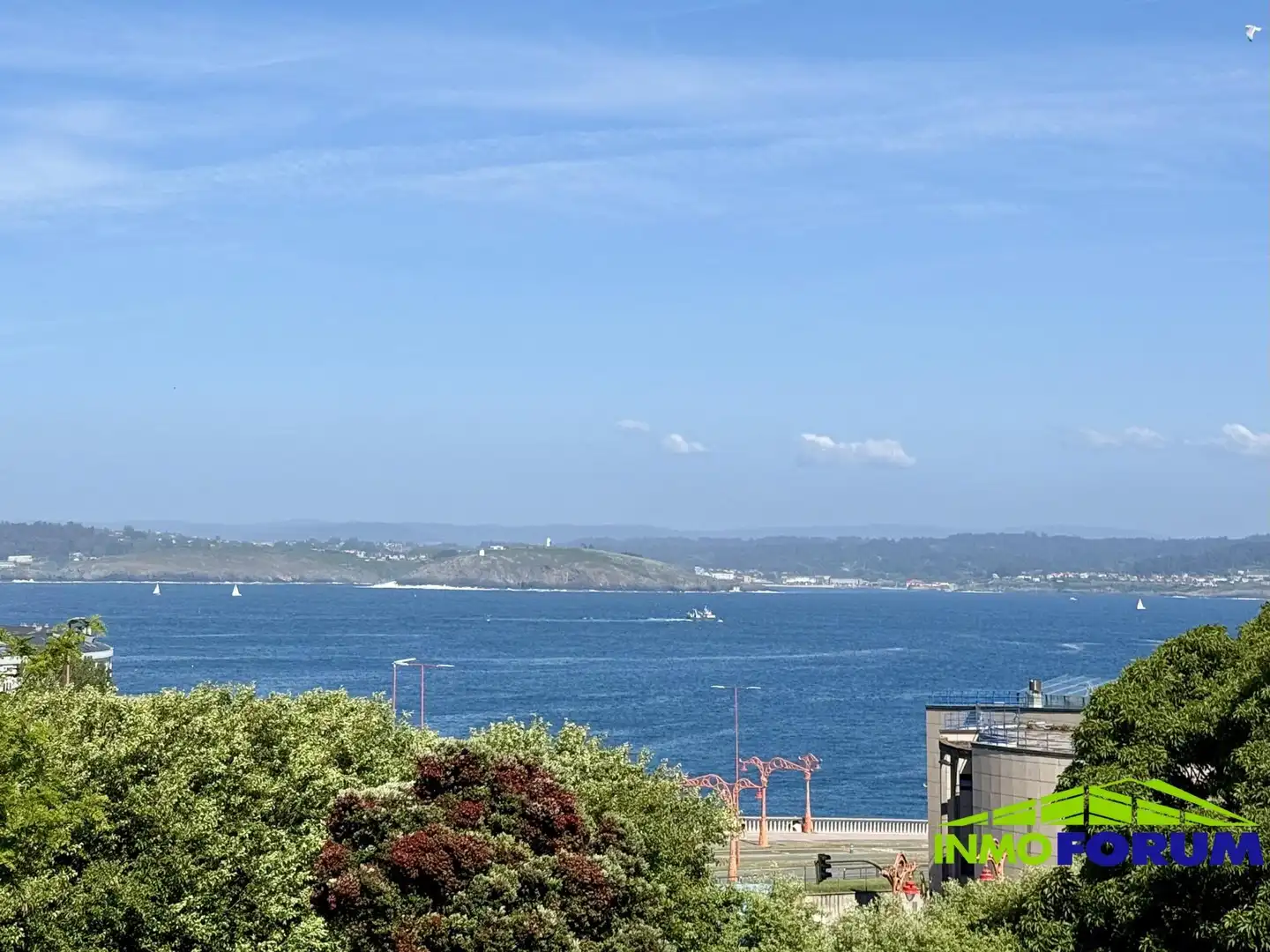 Exterior view of Flat for sale in A Coruña Capital   with Heating and Storage room