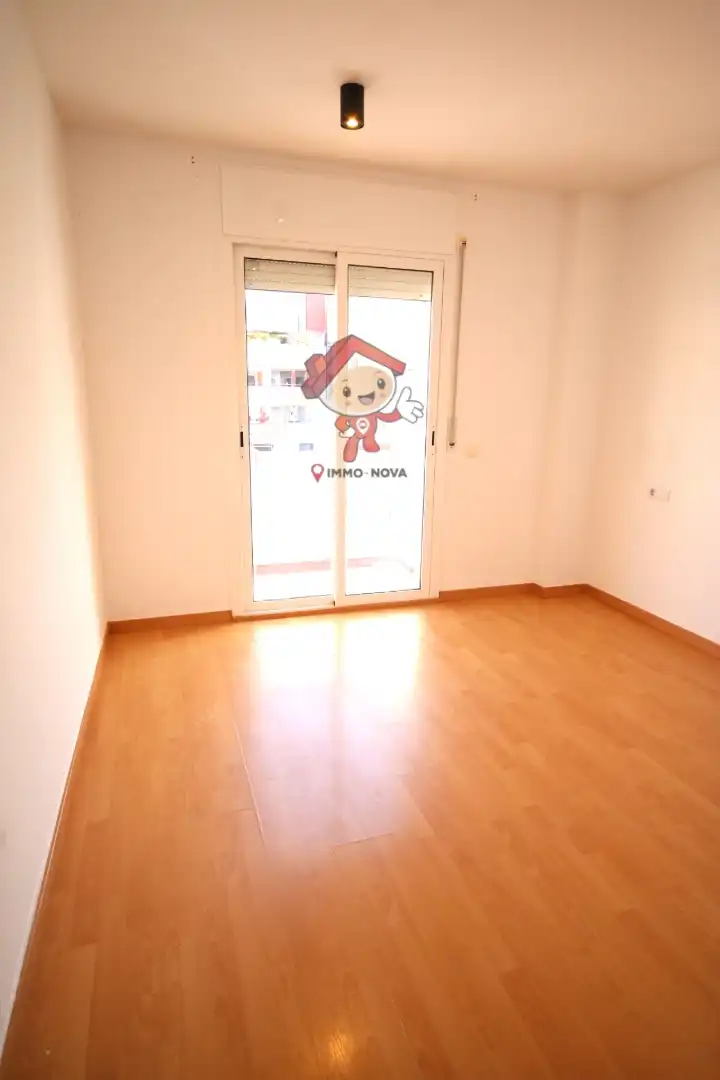 Ático en venta en Mataró con Calefacción, Parquet y Terraza