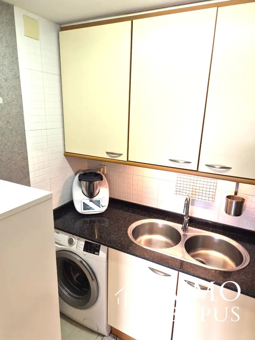 Küche von Maisonette zum Verkauf in Terrassa mit Heizung, Parkett und Ofen