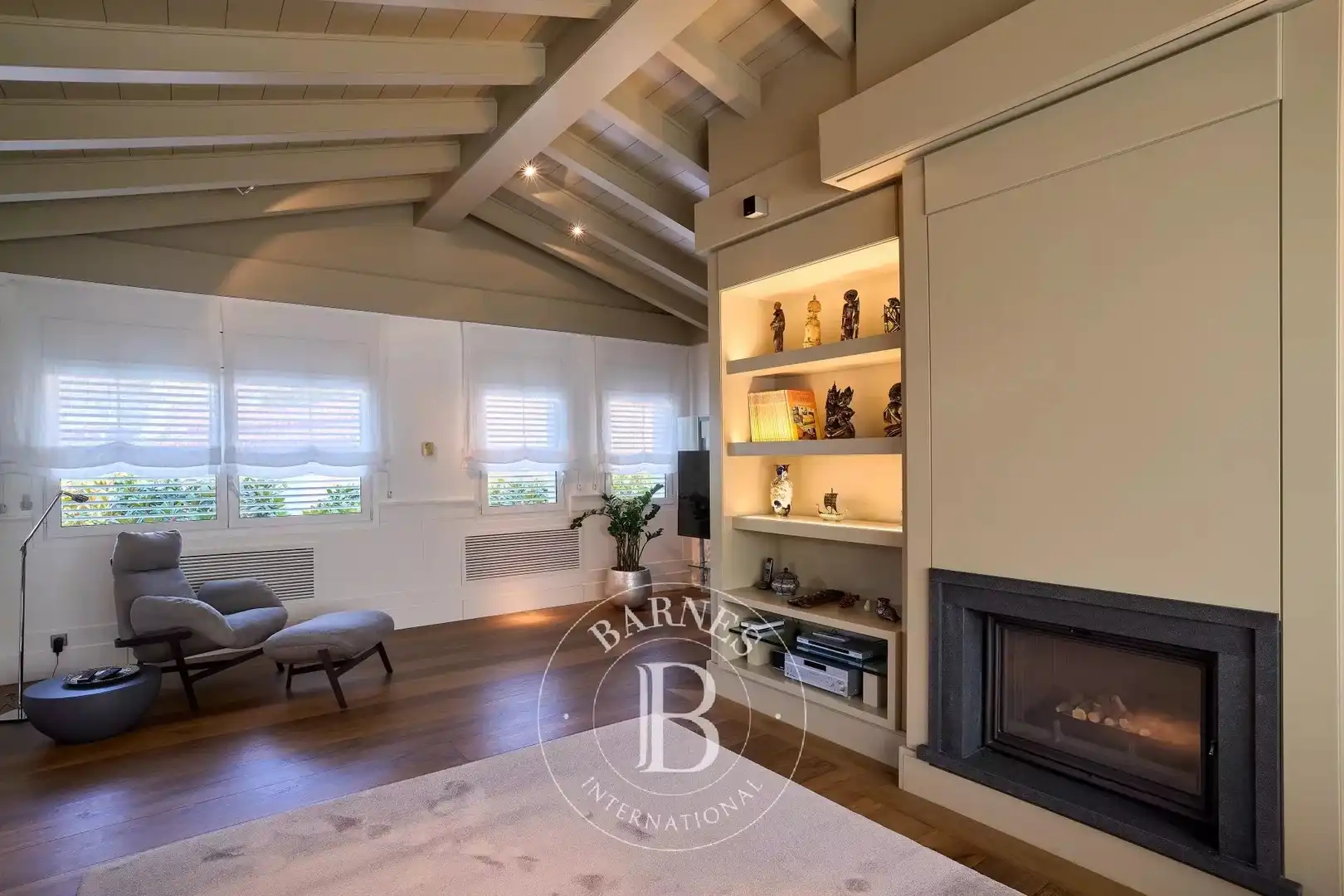 Sala de estar de Casa o chalet en venta en Sant Pol de Mar con Aire acondicionado, Calefacción y Jardín privado
