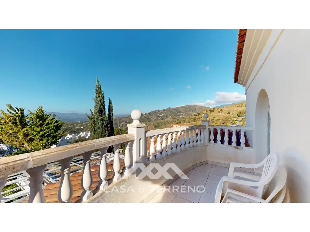 Jardín de Casa o chalet en venta en Algarrobo con Aire acondicionado, Jardín privado y Terraza