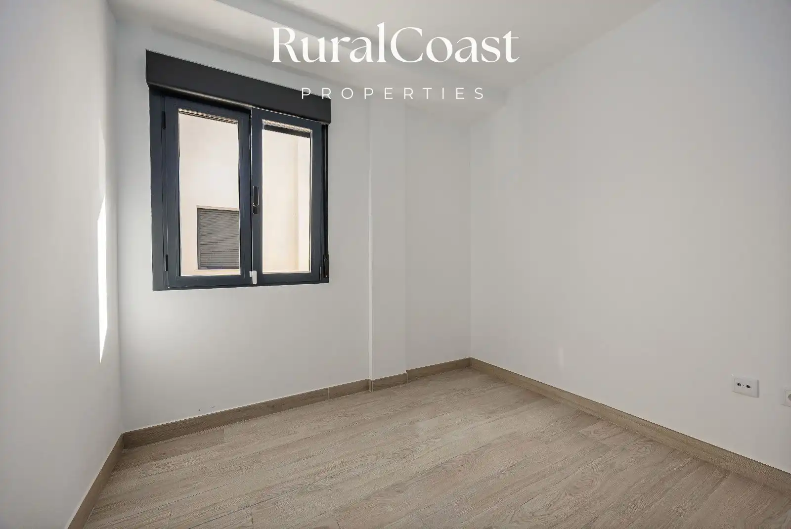 Piso en venta en Algeps, Valle del Sol