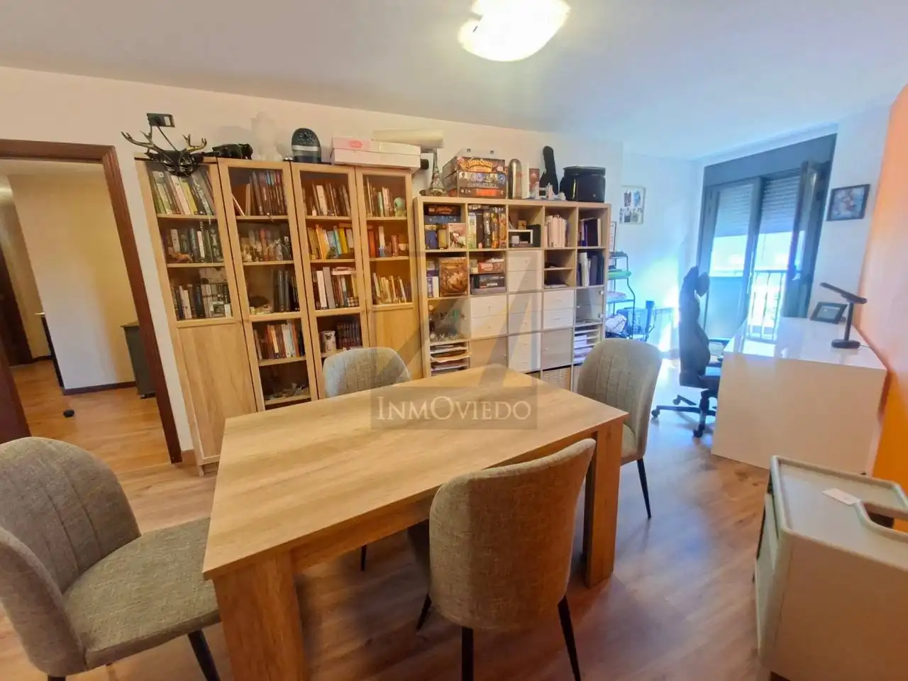 Living room of Flat for sale in Gijón   with Heating, Storage room and Furnished