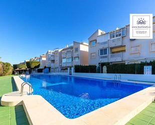Swimming pool of Apartment for sale in Torrevieja  with Air Conditioner, Heating and Private garden