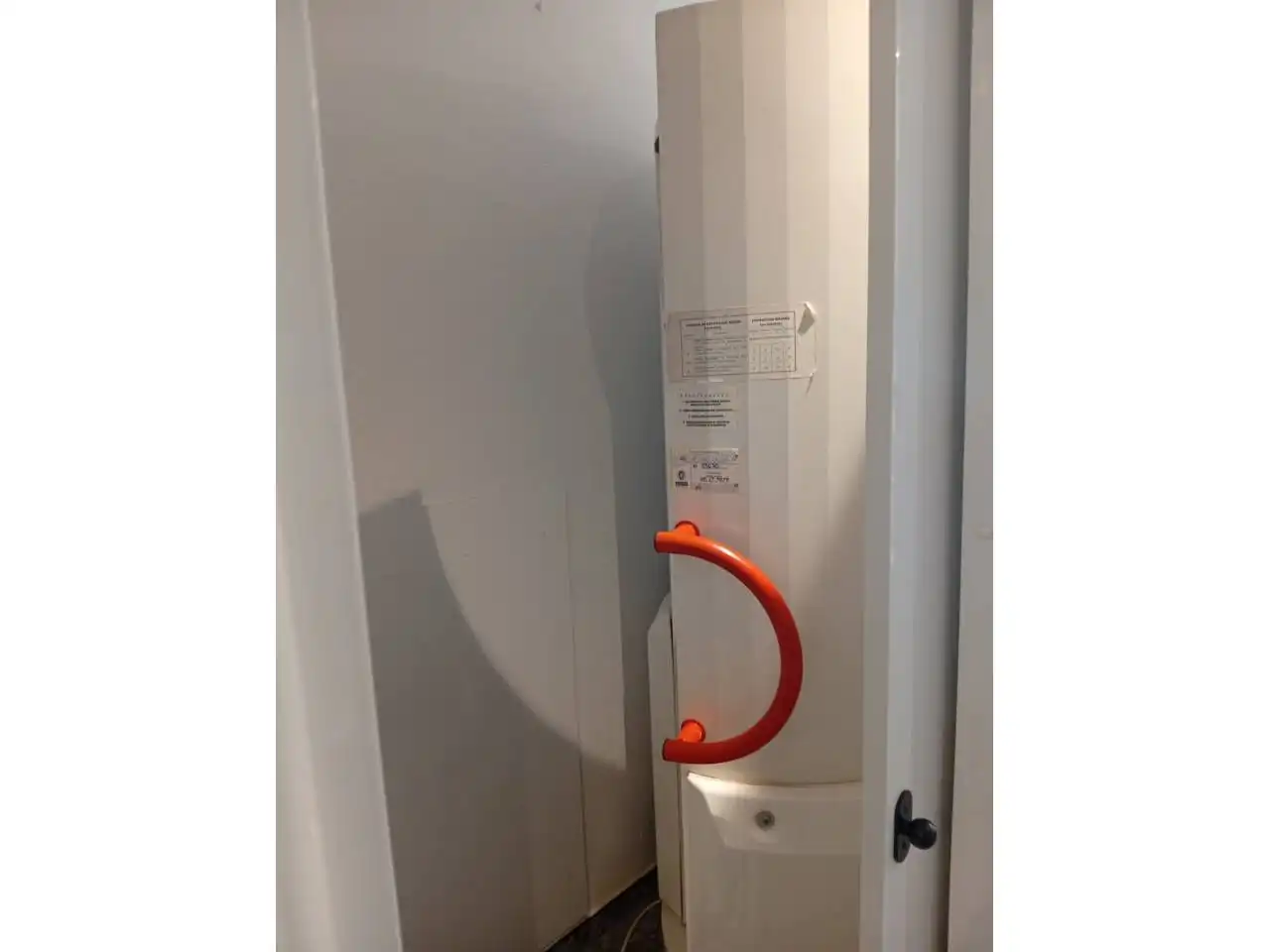 Gewerbefläche zum Verkauf in Calle Martínez Vega 1, imagen 6